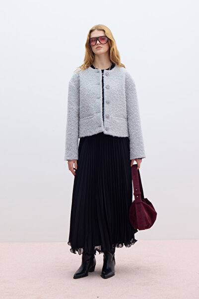 Manuka Black Pleated Skirt