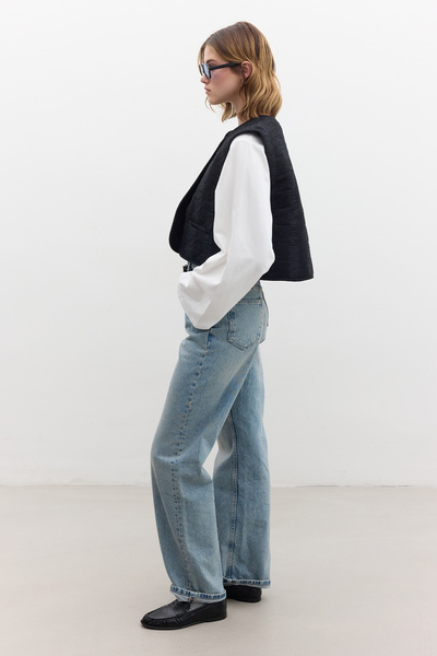 Manuka KAPİTONE NAKIŞLI YELEK SİYAH