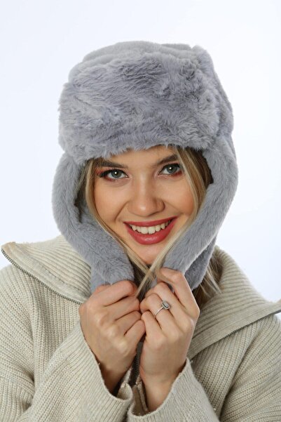 FELLMENS Women's Gray Faux Fur Beret Hat - with Headphones