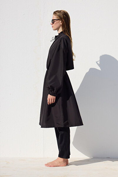 Manuka Schwarzer, übergroßer, langer Badeanzug