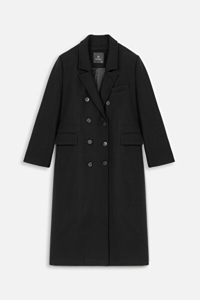 Manuka Black Masculine Coat - Tailored