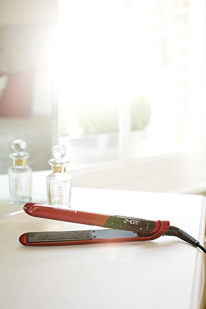 Remington S9600 Silk İpek Proteinli Seramik Plaka Saç Düzleştirici