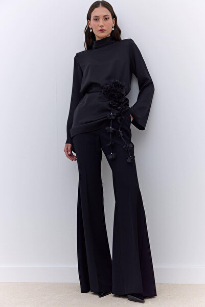 Manuka Black Satin - Wide Sleeve Tunic