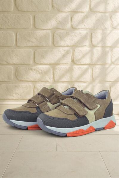 Rakerplus Prava koža Smeđe dečije sportske cipele Patike s