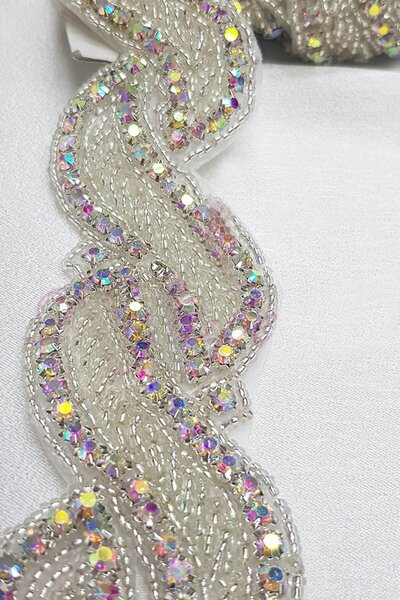 Hayalperest boncuk Janjanlı Renk İşlemeli Kristal Taşlı Ütüyle Yapışan Şerit