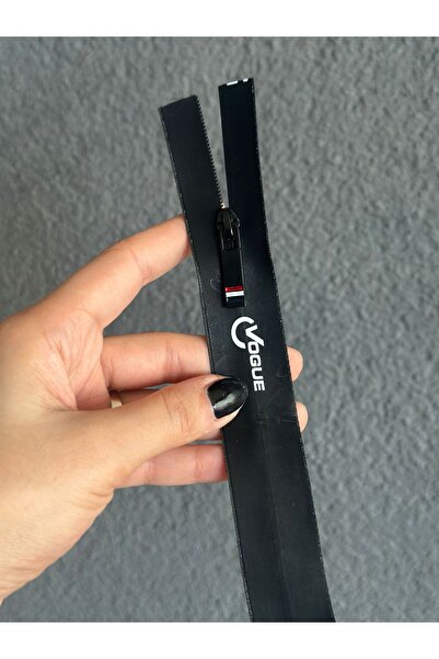 Gönülden Tasarım Черен скрит цип 17x2 см