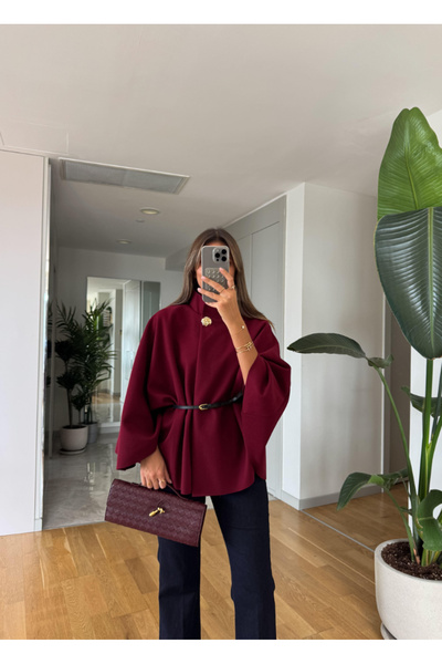 FEMMESTUDIO Women's Burgundy Belted Gold Buttoned Cashmere Textured Poncho