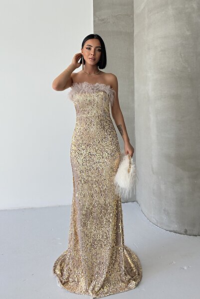 SELİN MODA EVİ Trend Sequined Feather Detailed Evening Dress Velvet Beige Dress