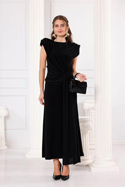 Moda Palmiss Kadın Siyah Büzgü Detaylı Omuz Aksesuarlı Kolsuz Sandy Abiye Elbise