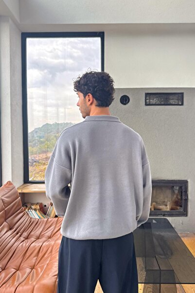 Flaw Wear Polo Collar Buttoned Knitwear Sweater