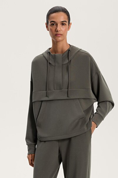 Oysho Soft-touch sweatshirt with modal and zip