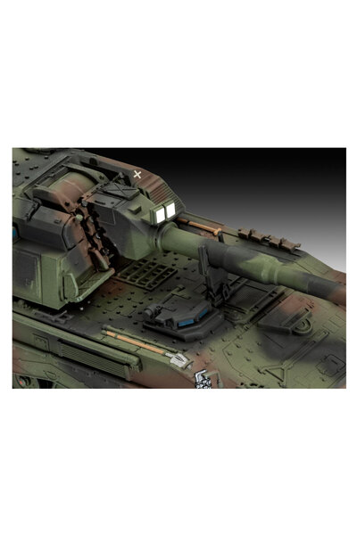 REVELL Maket Model Kit Askeri Panzerhaubitze 2000 03347