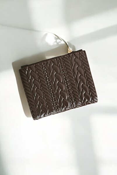 Classbag Kadın Kahverengi Dokuma Desenli Kare Rugan Cüzdan