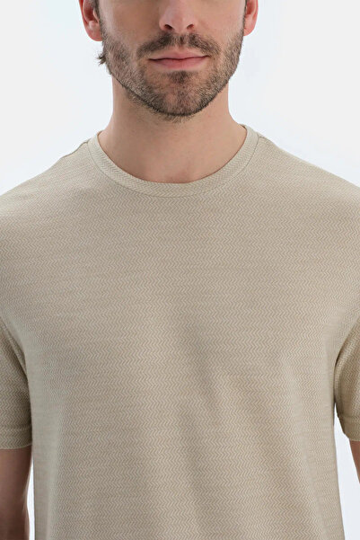 Dagi Ekru Kısa Kollu Dikiş Detaylı Tişört Pantolon Pijama Takımı