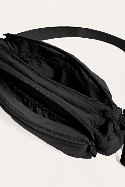 Oysho Mini bebek bakımı çantası