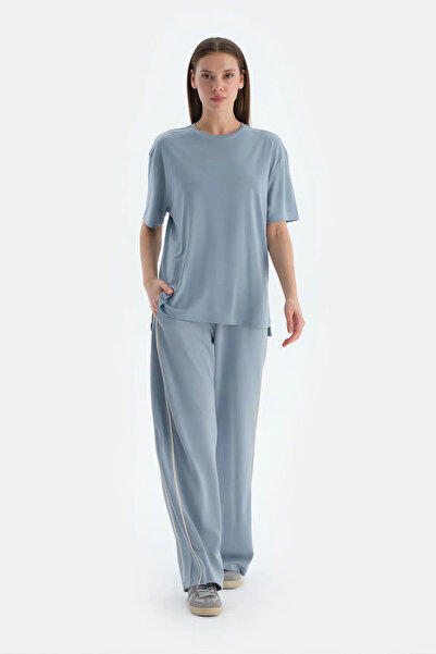 Dagi Tricou de damă albastru deschis cu detaliu modal