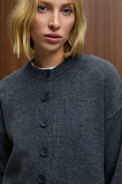 GRIMELANGE Pureza Women's Round Neck Long Sleeve Buttoned Soft Textured Regular Fit Knitwear Anthracite Sweater