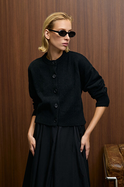 GRIMELANGE Pureza Women's Round Neck Long Sleeve Buttoned Soft Textured Regular Fit Knitwear Black Sweater