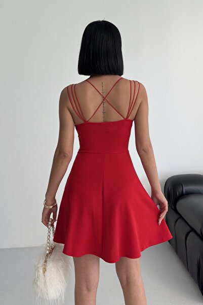 ALFUDO Moda Collection İnce Askılı Sırt Dekolteli Volan Kloş Mezuniyet Elbisesi Kırmızı