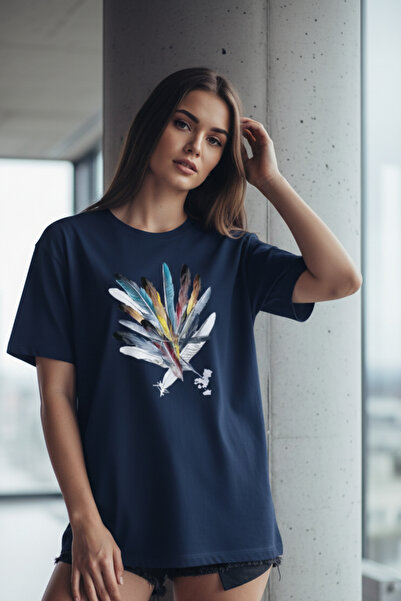 UNCİA OUTDOORS تي شيرت مالكوباي ملون مطبوع عليه ريش