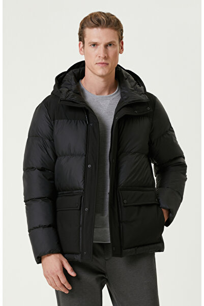 Network Siyah Kapitoneli Mont