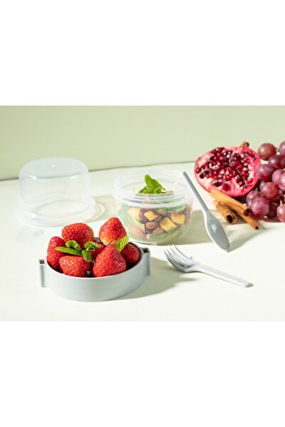 Madame Coco Belfort Snack Container