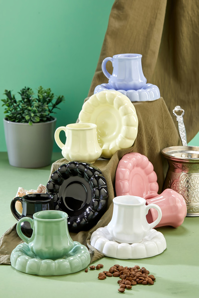 Yumuk Shop 6 Kişilik 12 Parça Lüks Vera Renkli Kahve Fincan Takımı