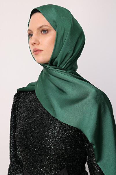 Mooncorn Lagoon Diamond Aura Shawl