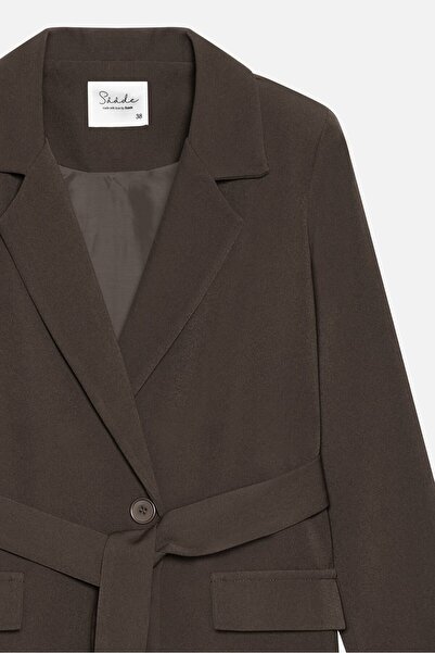 Saade Битър Браун Дамско сако с един копче, с пресечена предна част и колан