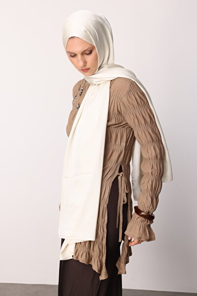 Mooncorn Stone Color Diamond Aura Shawl