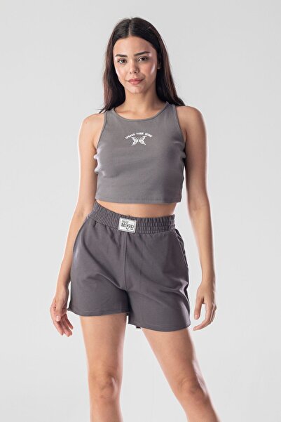 Mood Lab Γυναικείο σορτς Loose Fit Dirty Edge με λεπτομέρεια τσέπης και ελαστ...