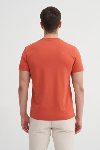 Cazador Βαμβακερό απλό μπλουζάκι με λεπτή εφαρμογή με λαιμόκοψη