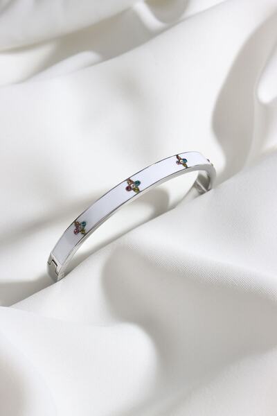 LA PERRY ACCESSORIES سوار من الفولاذ المقاوم للصدأ مرصع بأحجار البرسيم الملون...