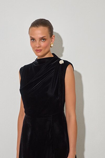 Setre Чорна сукня з безрукавним коміром, з деталями на талії, з оксамиту