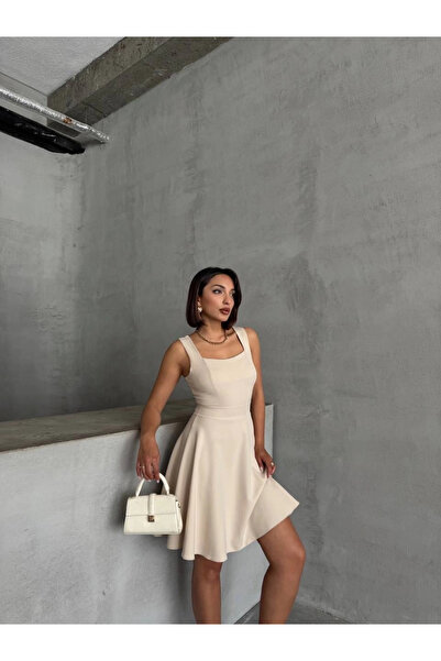 Zerenyus Γυναικείο κοντό φόρεμα με γιακά μπεζ