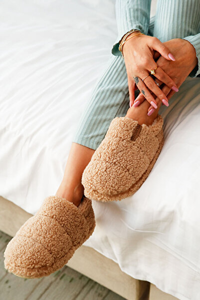 Peluche ΓΥΝΑΙΚΕΙΑ ΠΑΠΟΥΤΣΙΑ CAMEL TEDDY HOME