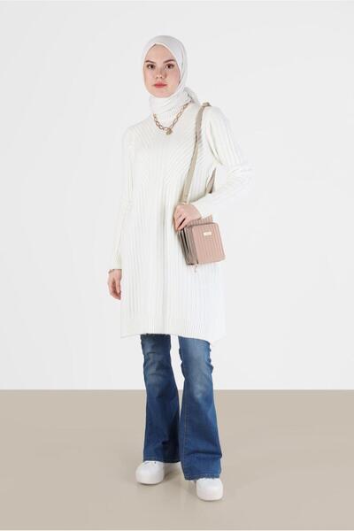 Alvina FISHER COLLAR TROPHY KNIT TUNIC 42057