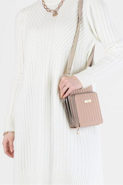 Alvina FISHER COLLAR TROPHY KNIT TUNIC 42057