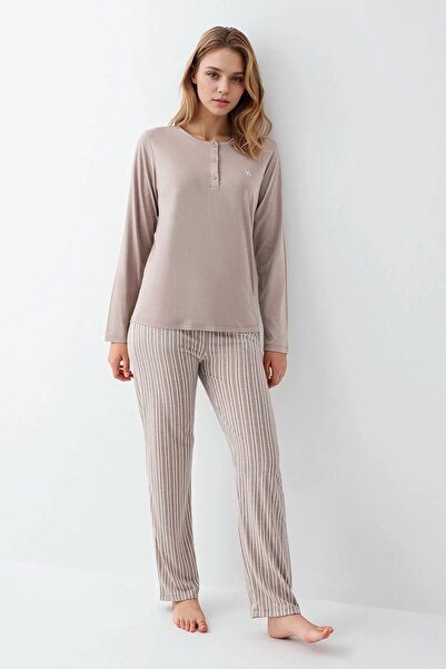 Loule Kadın Giyim %100 Pamuklu Uzun Kol Pijama Takımı L1.AR.342.5.001