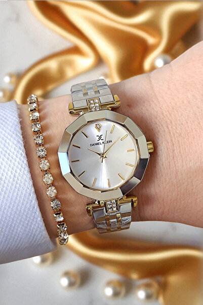 Daniel Klein 30 mm Kesme Camlı, Taşlı, 3 ATM Su Geçirmez Altın/Metalik Kadın Kol Saati, Taşlı Bileklik Hediyeli