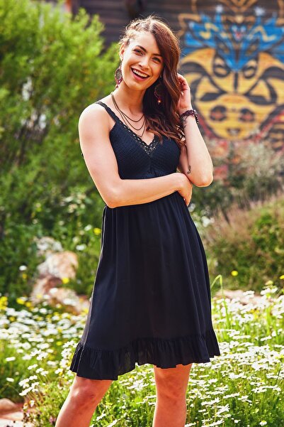 Los banditos Оригінальне чорне літнє етнічне плаття з квітковим візерунком