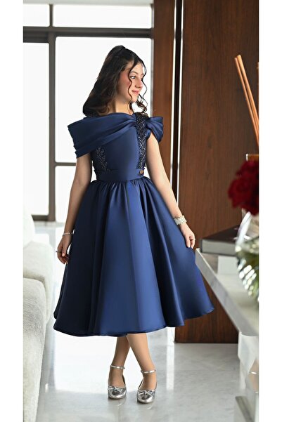 arushi فستان بناتي كحلي ميكادو كت مايل