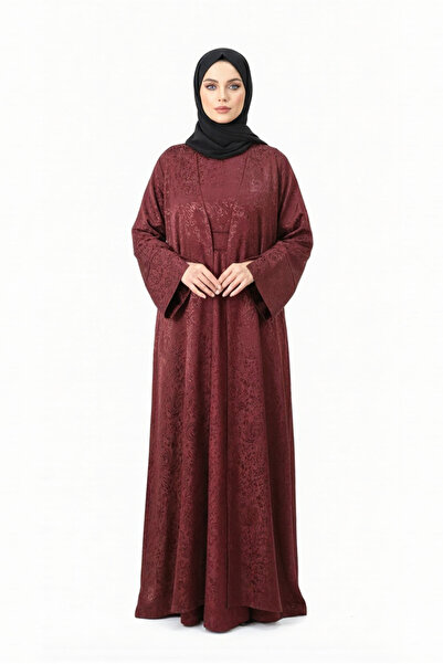 HARİKA WEAR عباية حرير ياباني منقوشة باللون العنابي – أناقة فاخرة وخالدة