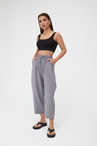 Laluvia Khaki Color Pocketed Ayrobin Shalwar Trousers