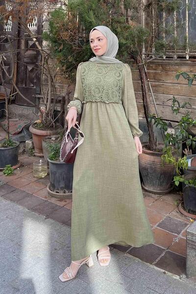 lamelif Φόρεμα με δαντελωτή πλέξη και λεπτομέρειες σε χακί χρώμα