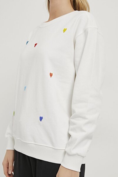 Arma Life ARMALIFE 4013 KALP BONCUK İŞLEMELİ BİS YAKA KADIN SWEAT