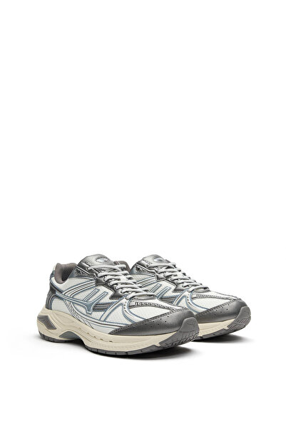 Pull & Bear Sneakers Often 02