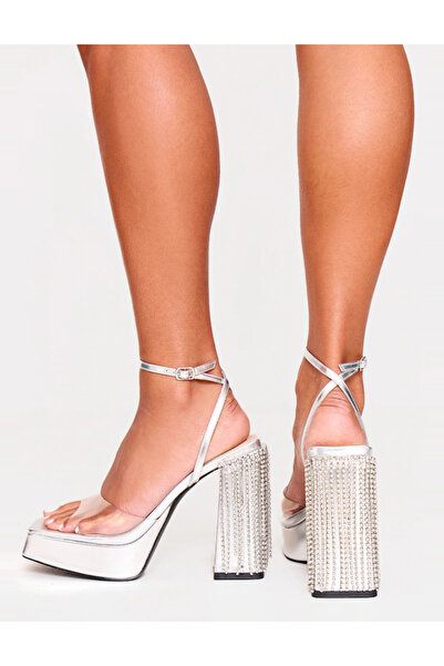 Pretty Little Thing PRETTYLITTLETHING Heeled Sandals, silver