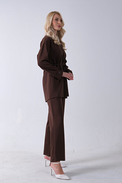 Feminist Bisiklet Yaka Önü Düğme Kapama Görünümlü Pantolonlu Scuba Takım Kahve 4592265