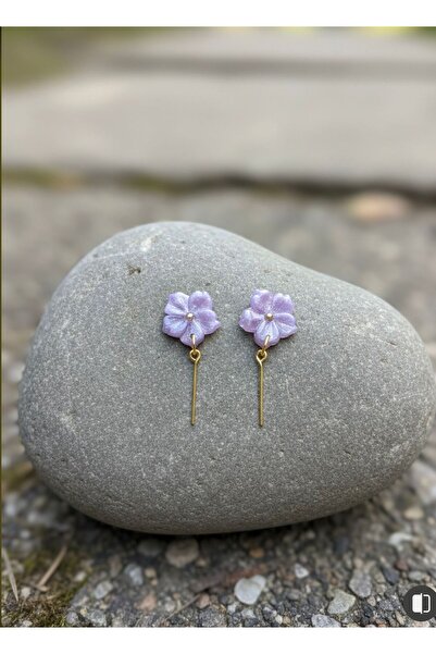 Lorys Boutique Handmade earrings made of epoxy resin